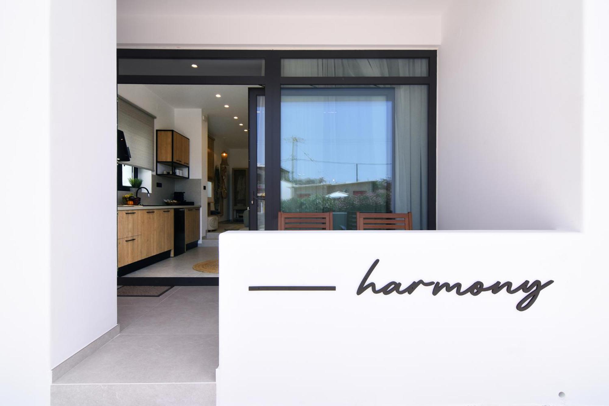 Gemilos Harmony Adamantas  Buitenkant foto